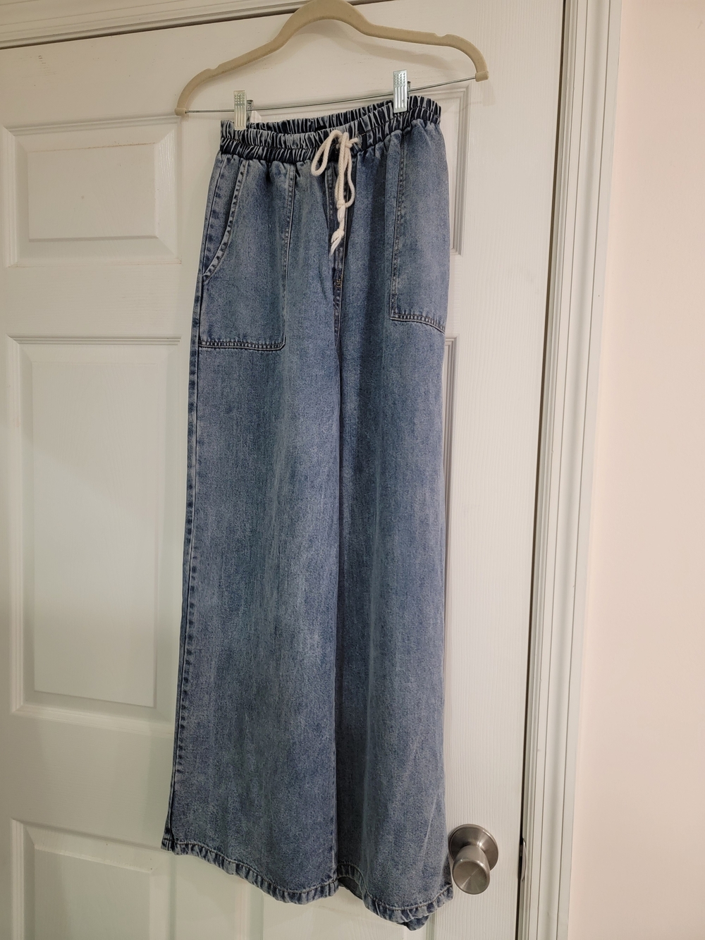 Women's Wide Leg Drawstring Denim Jeans - Light Blue